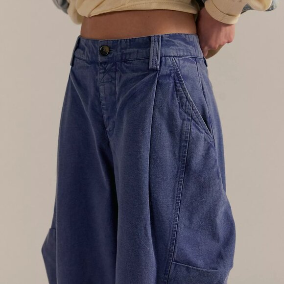 Must Have Wide-Leg Pants - Picture 3 of 3